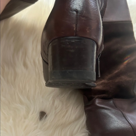 MAX STUDIO Brown Leather Knee-High Boots - Picture 6 of 9